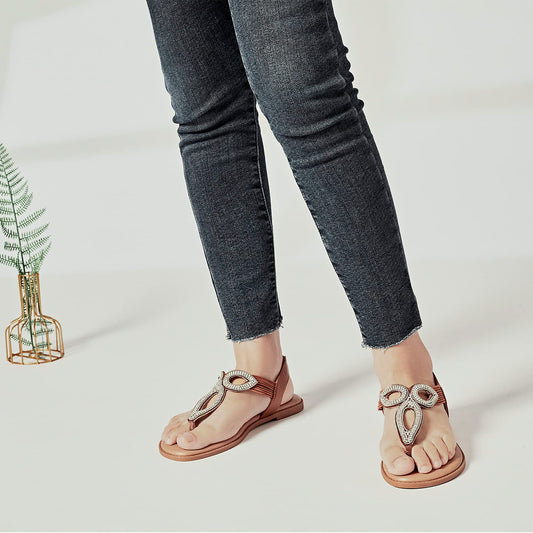 Luoika Women's Wide Width Flat Slides Sandals, Flip Flop Strappy Rhinestone Thong Sandals Comfortable Summer Beach Shoes for Women.
