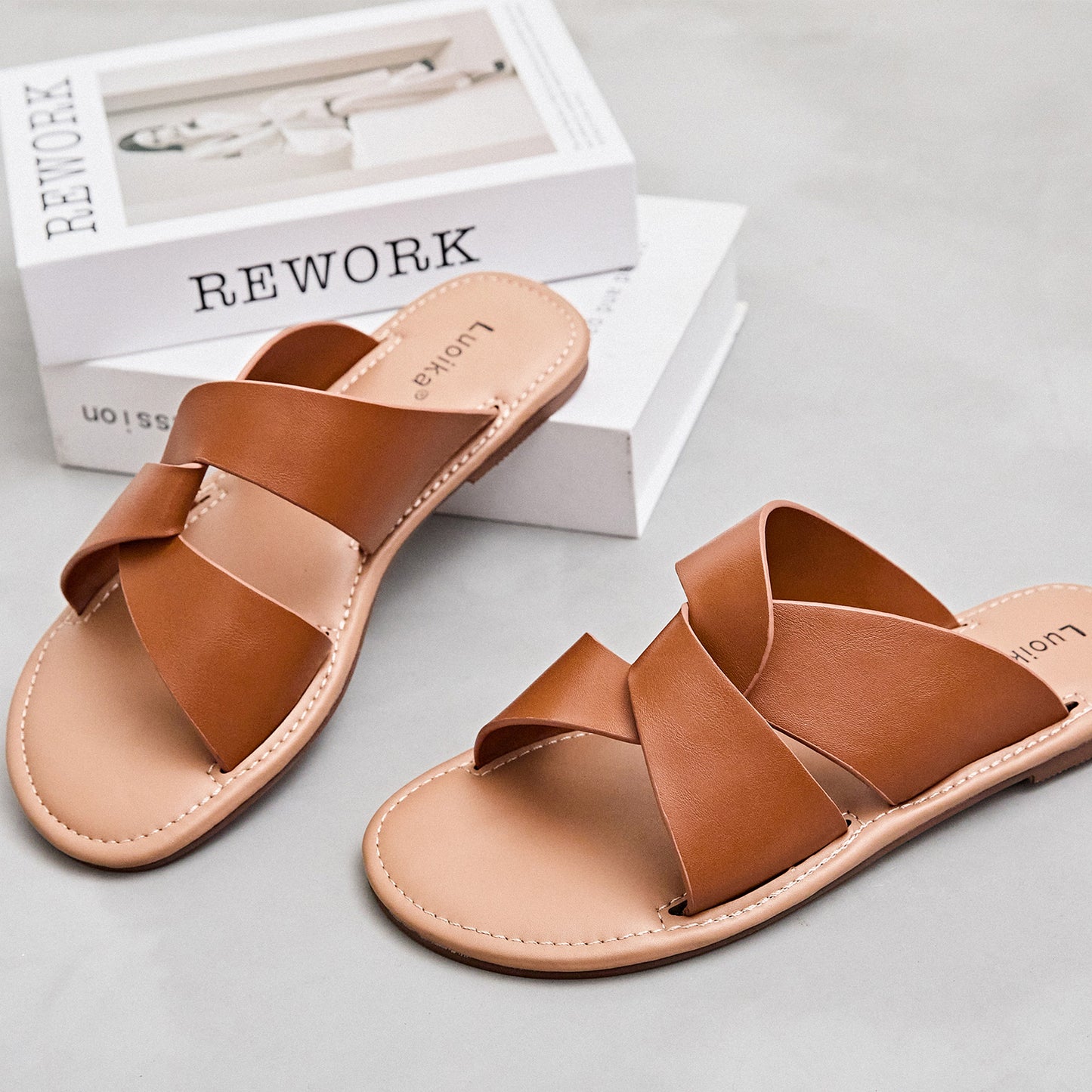 Luoika Women's Wide Width Flat Slides Sandals, Strapy Slide Sandal Slip on Dressy Summer Shoes for Women.