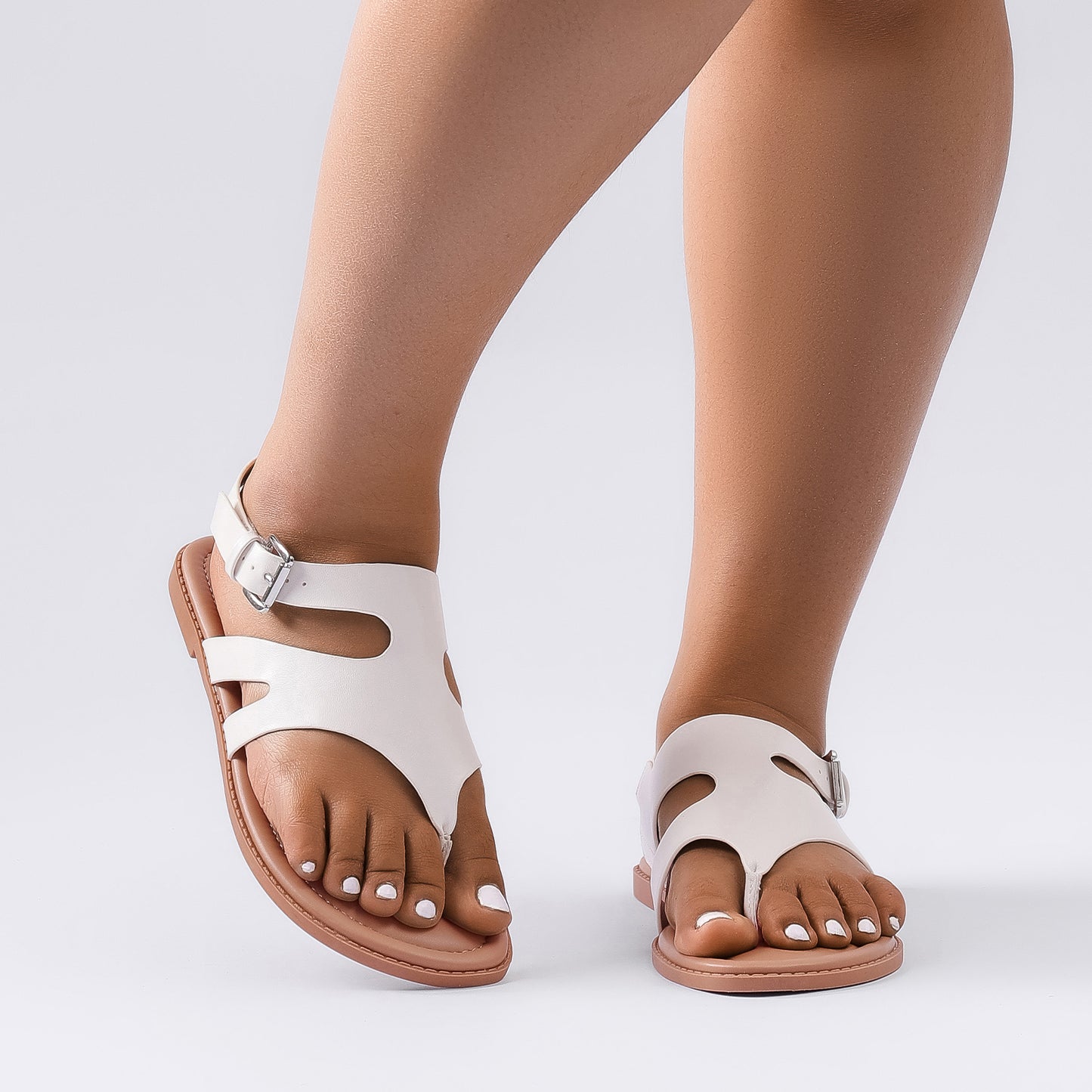 Luoika Women's Wide Width Flat Sandals, Flip Flop Casual Strapy Sandals Slip on Summer Beach Shoes for Women.