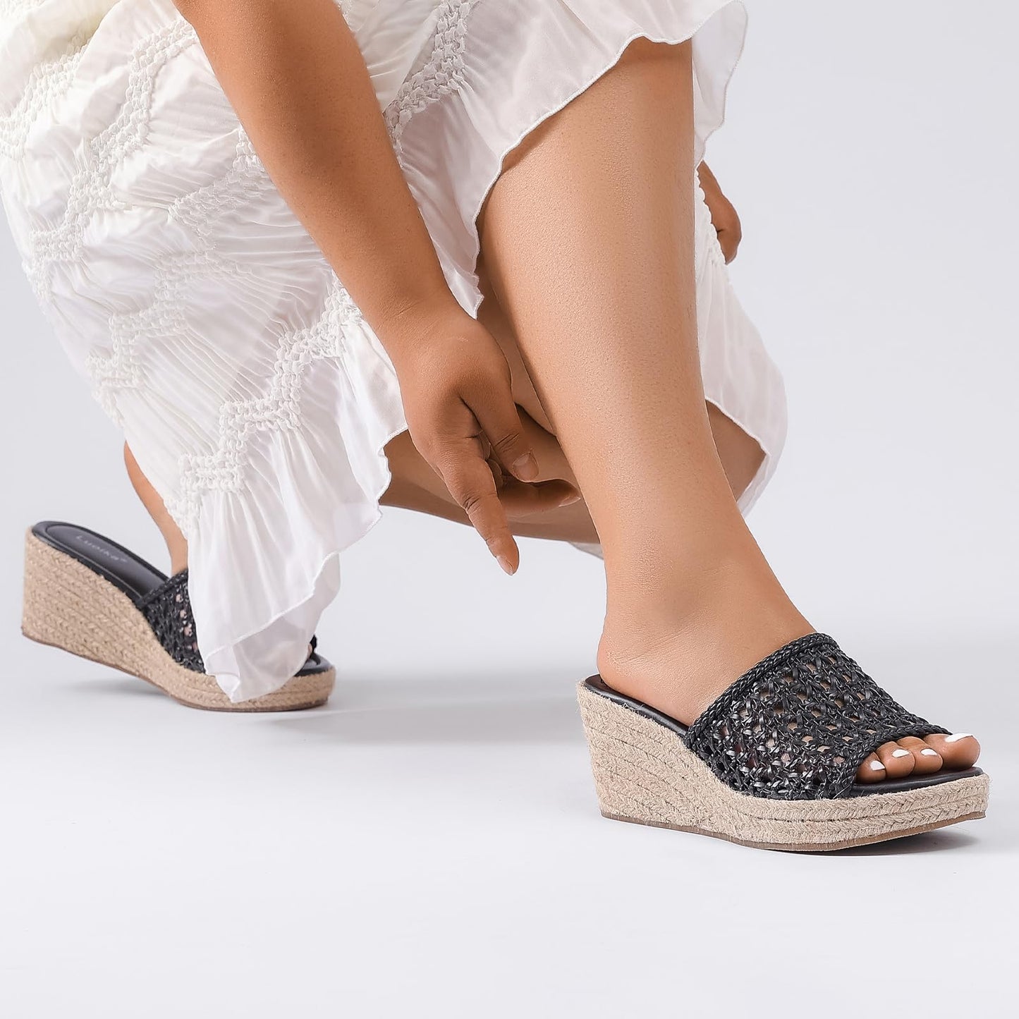 Luoika Women's Wide Width Wedge Slides Sandals, Slip on Plateform Wedge Pump Heel Casual Summer Sandals for Women.