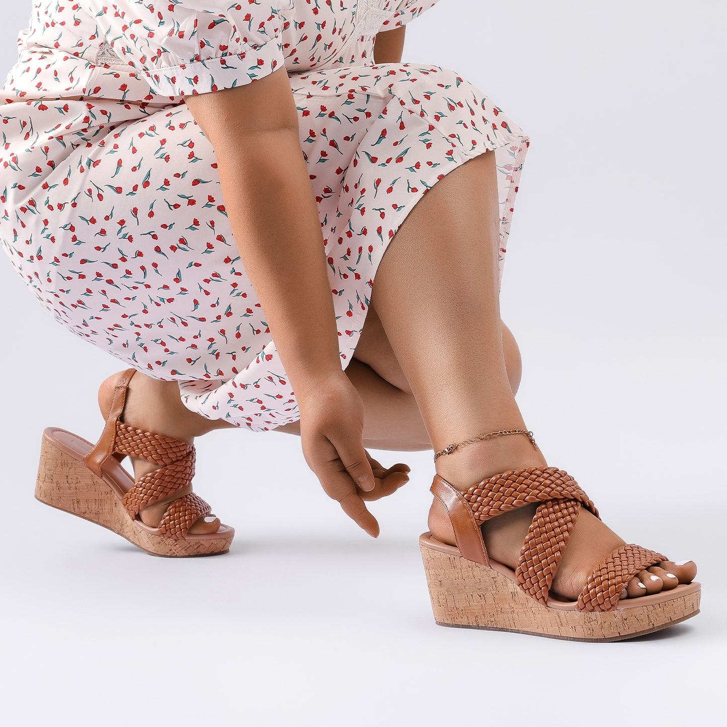 Luoika Women's Wide Width Wedge Sandals, Platform Wedge Pump Heel Ankle Strap Open Toe Women's Sandals Concise Casual Summer Shoes.